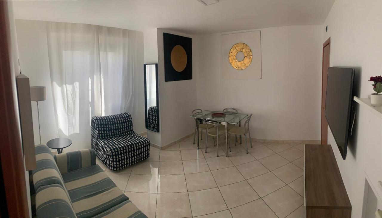 Tuanis Hotel Napoli Ngoại thất bức ảnh