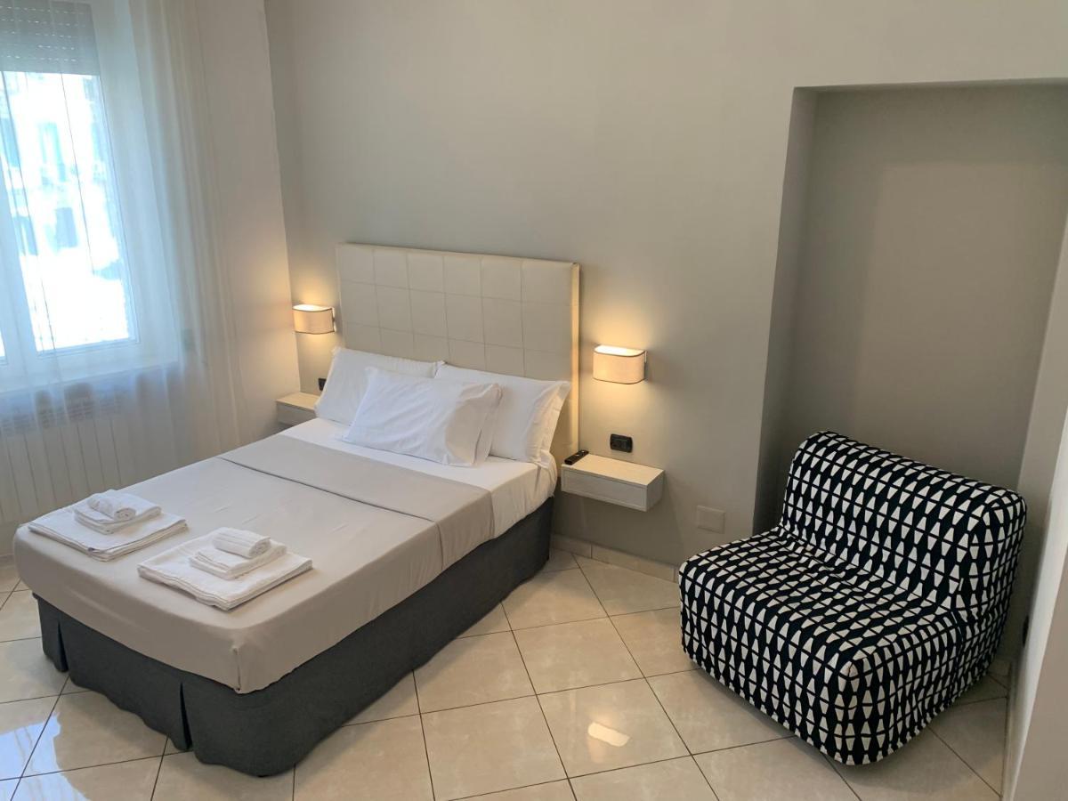 Tuanis Hotel Napoli Ngoại thất bức ảnh